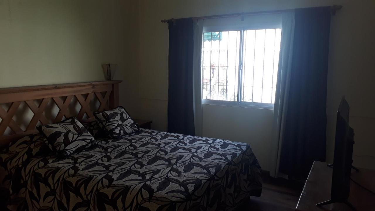 Casa Cerca Del Centro Bed&Breakfast Mendoza Luaran gambar