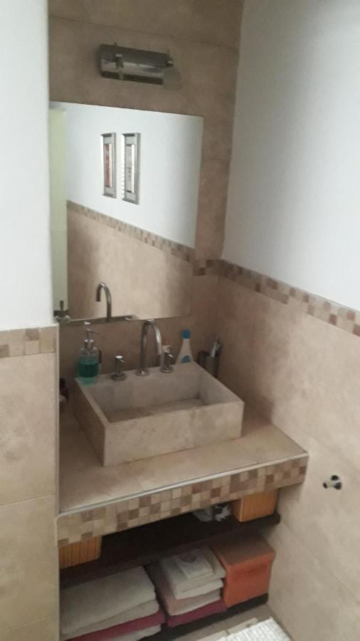 Casa Cerca Del Centro Bed&Breakfast Mendoza Luaran gambar