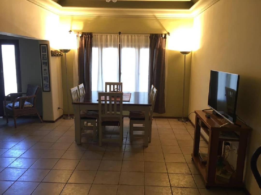 Casa Cerca Del Centro Bed&Breakfast Mendoza Luaran gambar